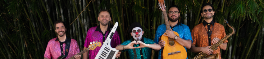 Grito de Carnaval com a Banda Estranbelhados