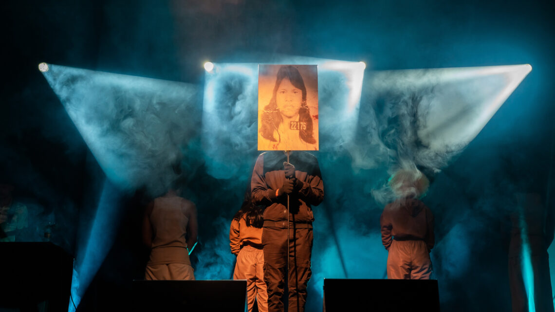 Espetáculo no Cine Theatro Carlos Gomes resgata origens e linguagens indígenas