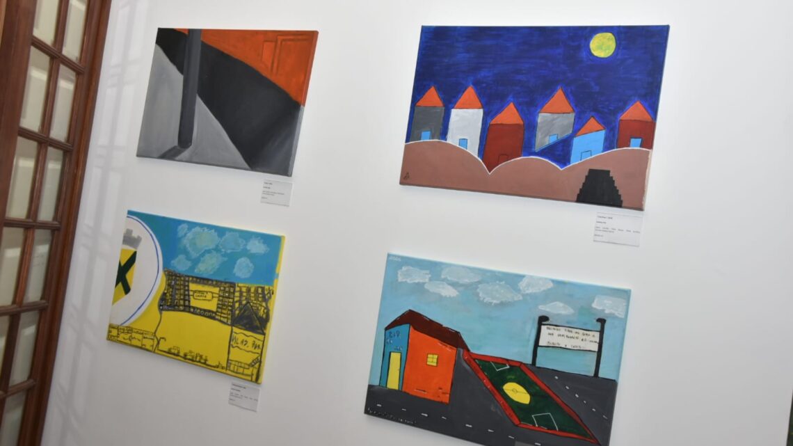 Exposição “O que vejo da minha quebrada” transforma vivências em arte na Casa do Olhar