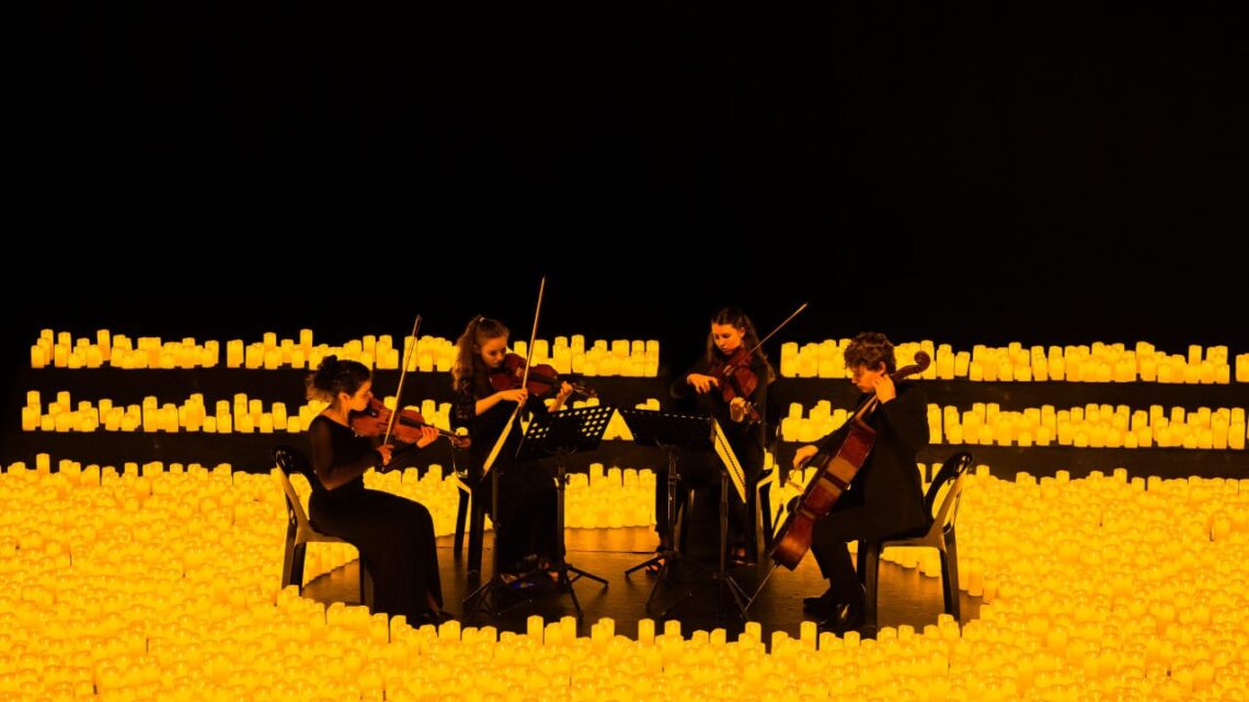 Teatros andreenses recebem documentário, peças, feira e concertos nesta semana