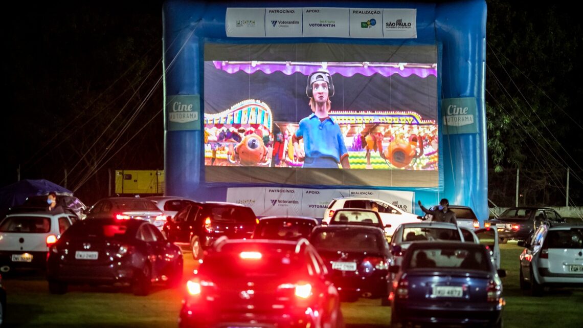 Paço de Santo André terá sessões de cinema drive-in em setembro