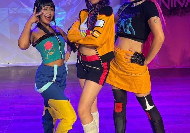 2 - K-Pop Guerreiras (1)