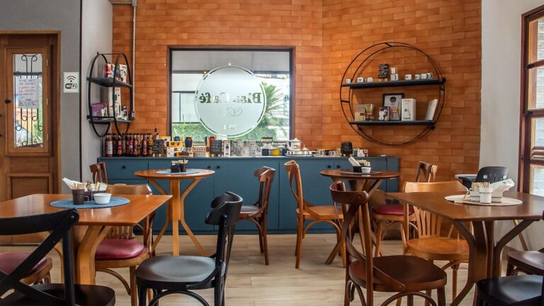 e11d0374-831b-45c5-b363-941bb16e8a99